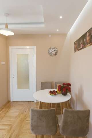 Апартаменты Apartment Luxury Explorer Подгорица Апартаменты Делюкс-22